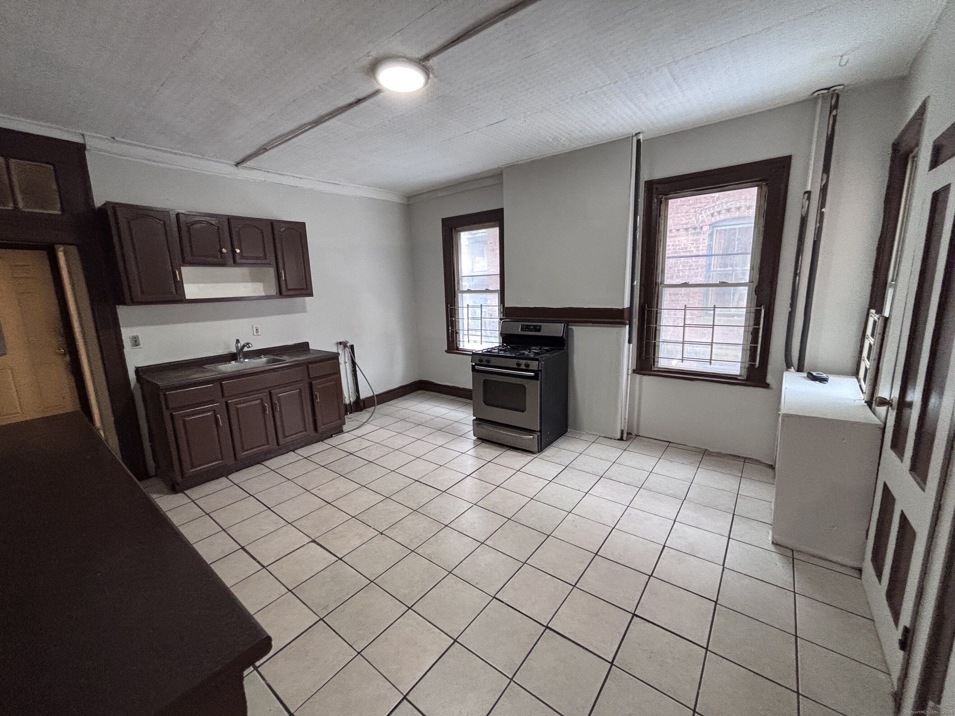 248 Putnam Street 1st Floor