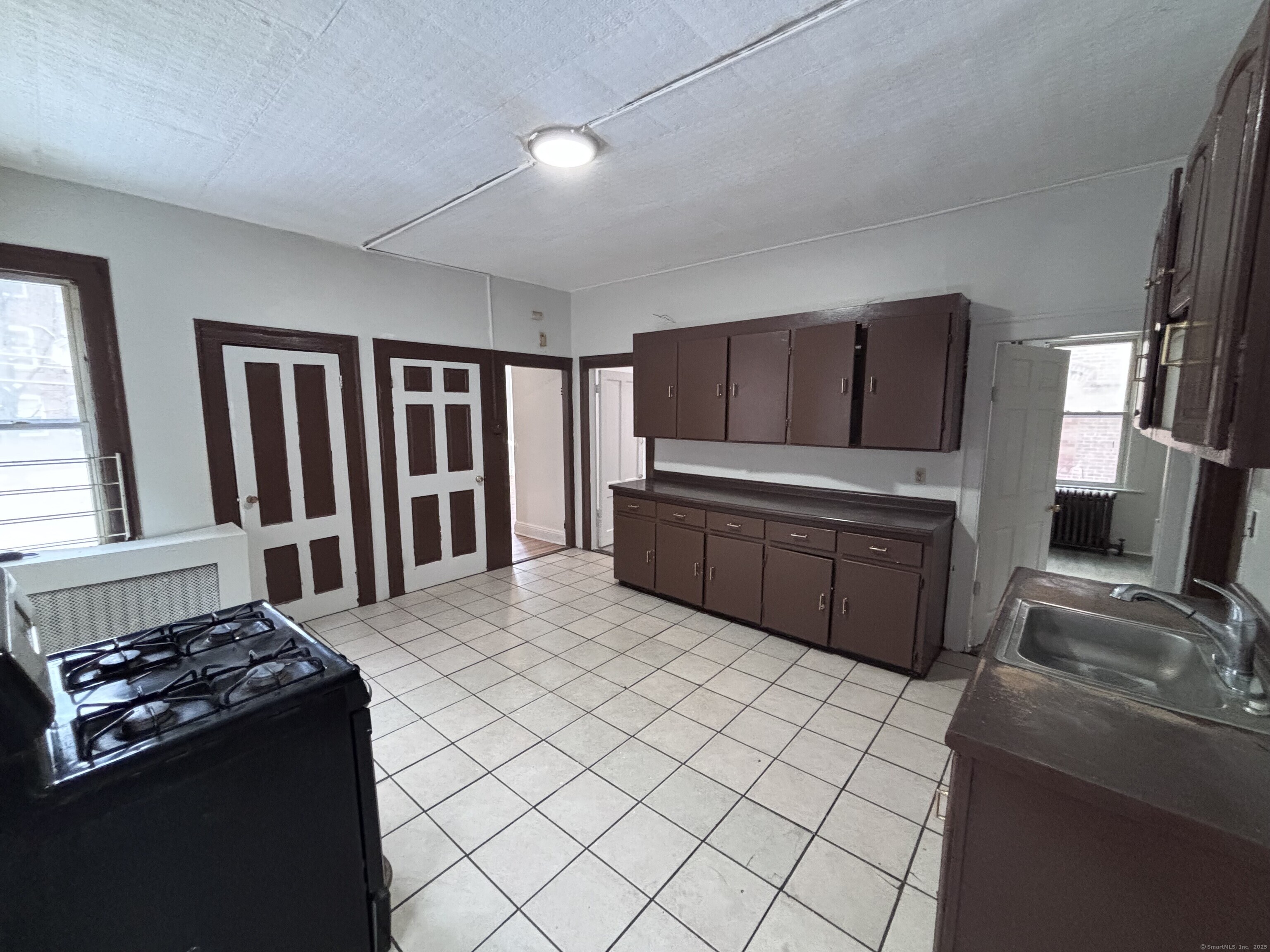 248 Putnam Street 1st Floor