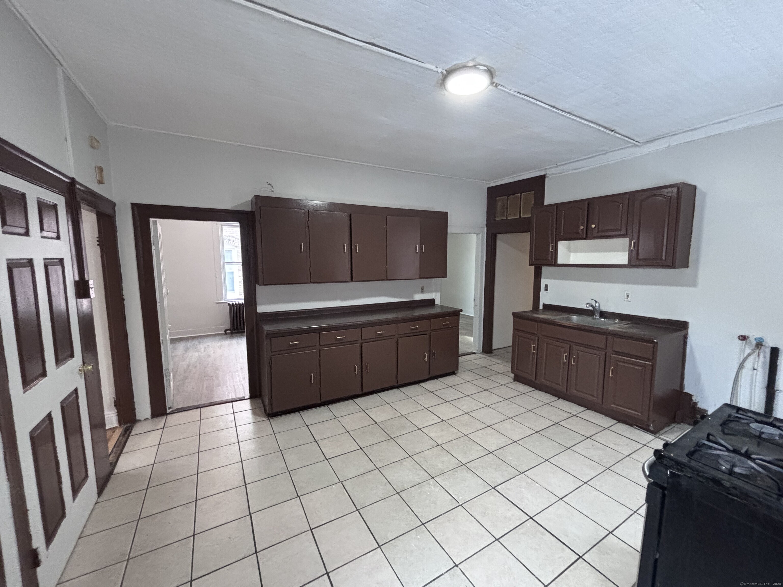 248 Putnam Street 1st Floor
