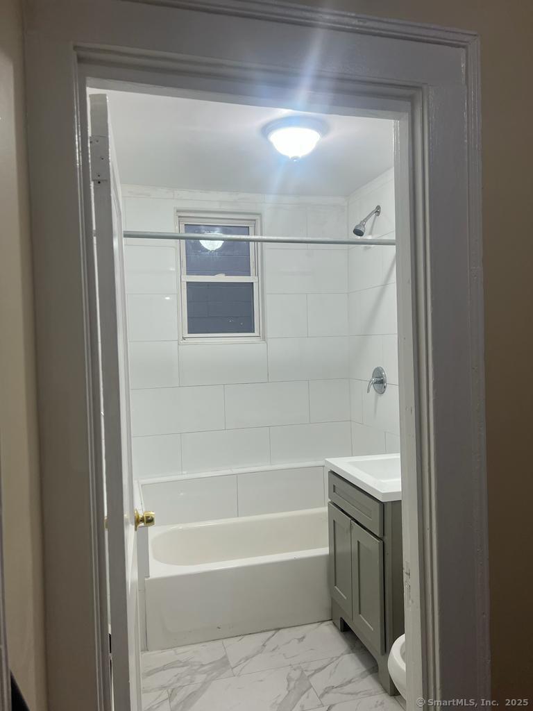 469 Wethersfield Avenue A-1