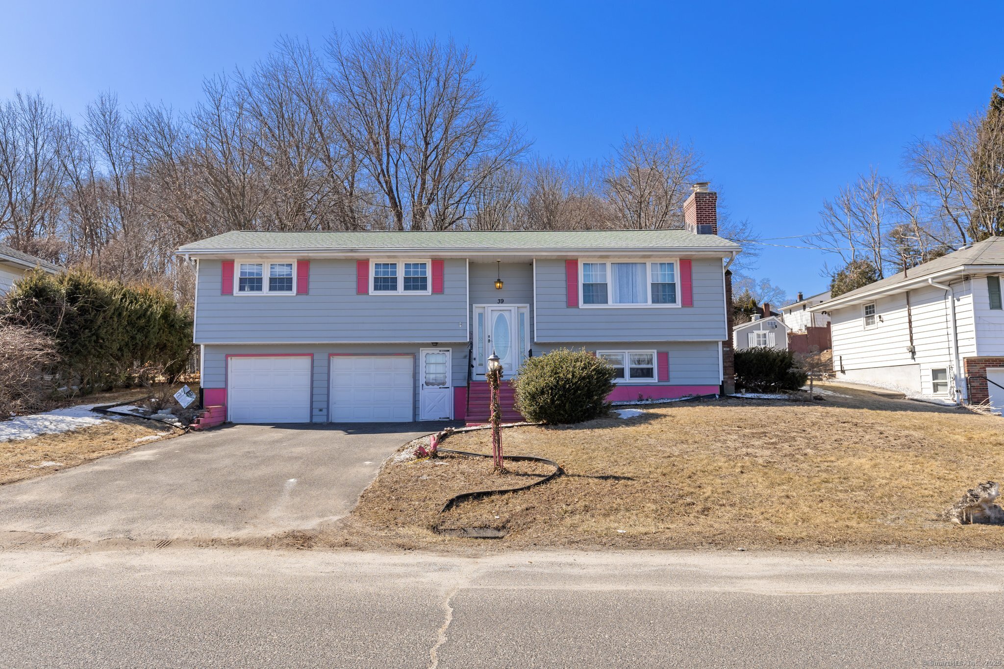 39 Greenfield Avenue