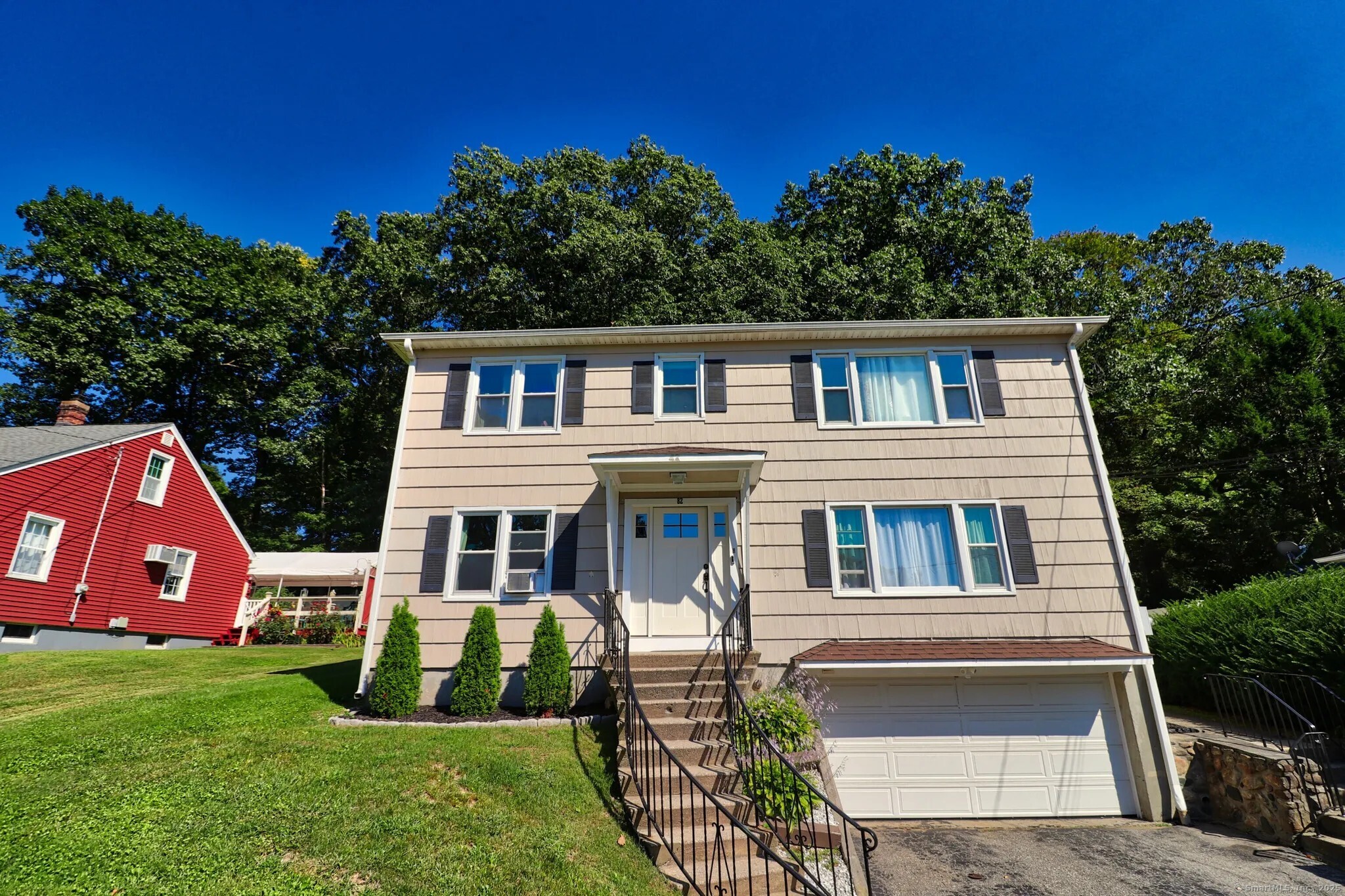 82 Middlefield Avenue 1st Floor
