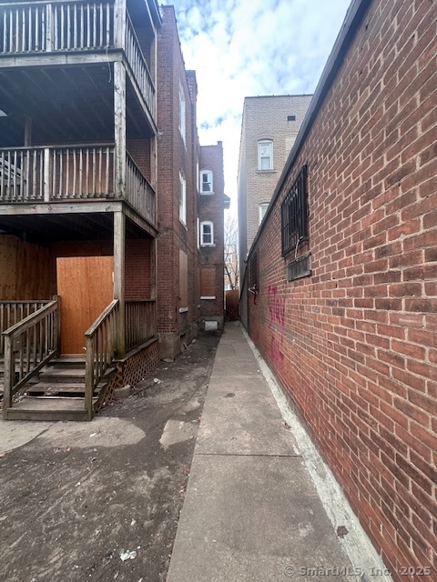 398 Garden Street