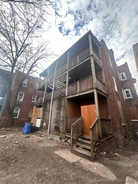 398 Garden Street