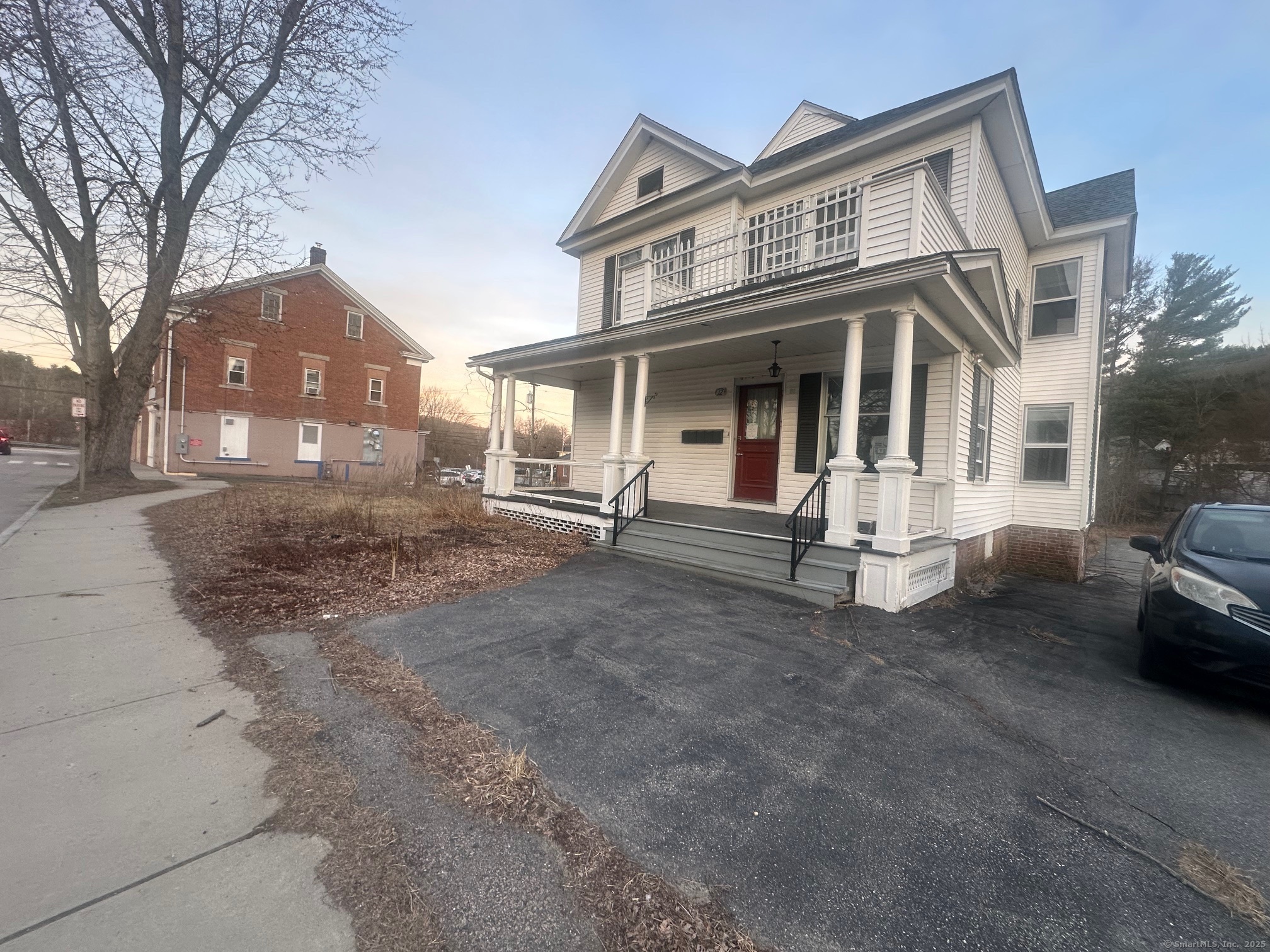 12 West Main Street