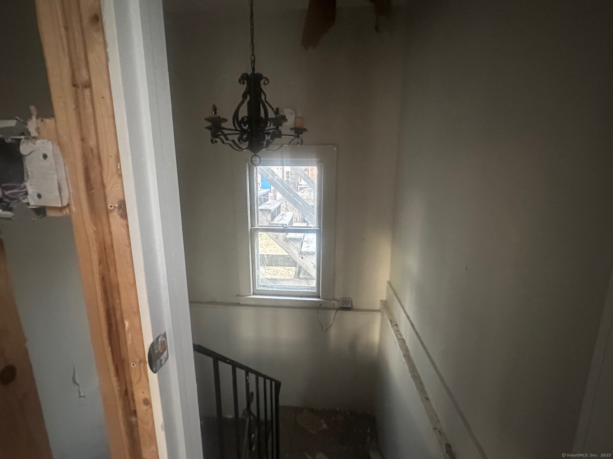12 West Main Street