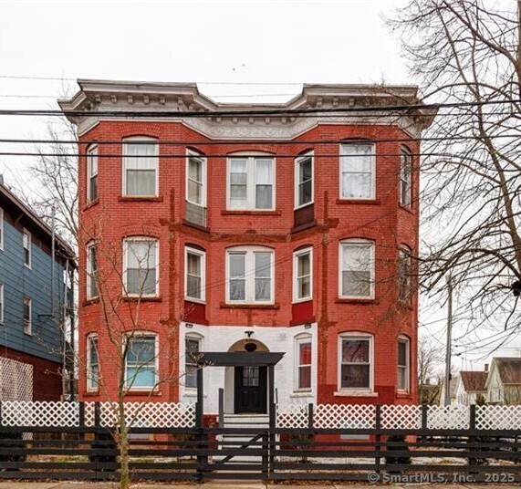 37-39 Elliott Street 3L