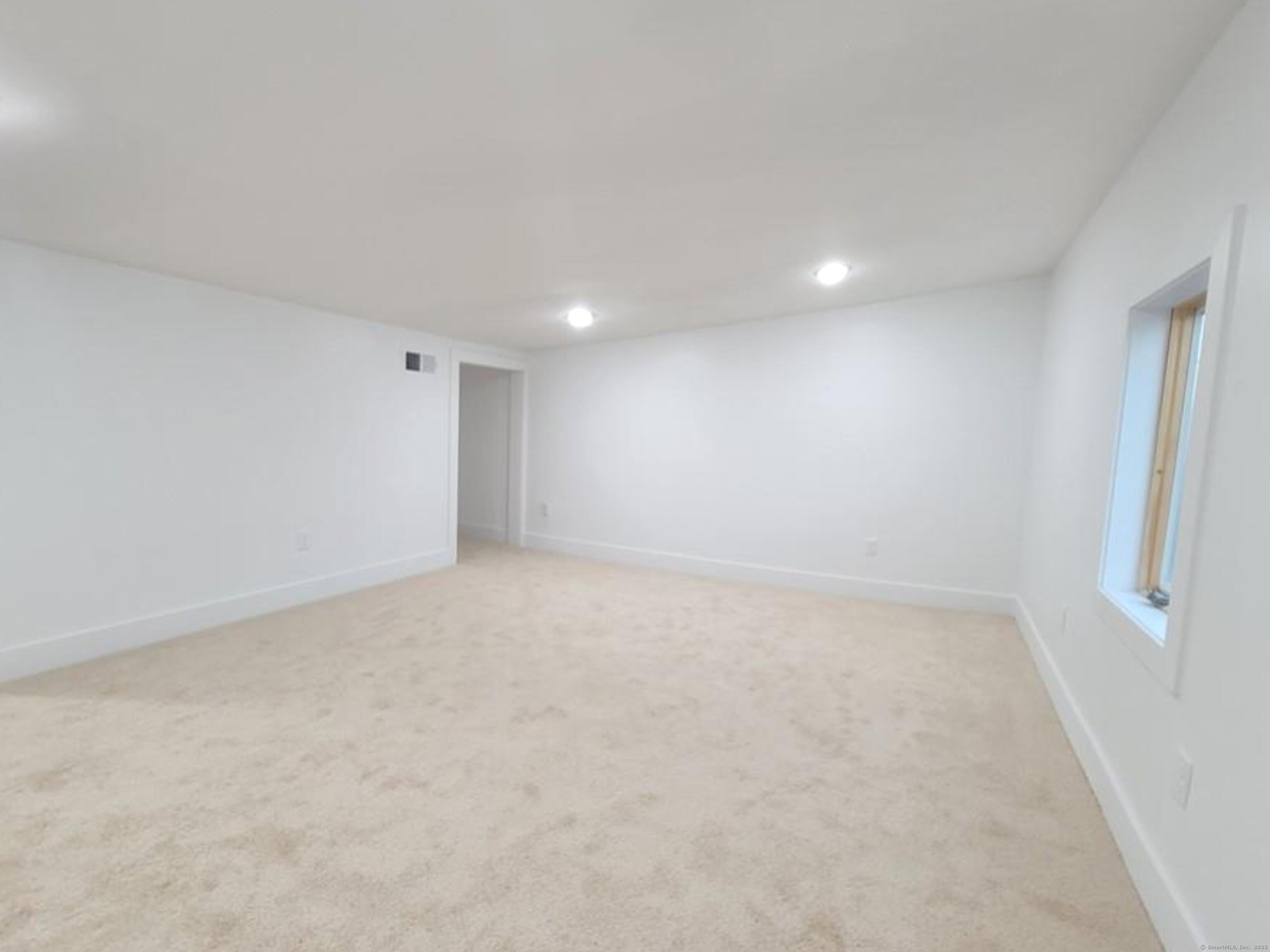 122 High Street 3