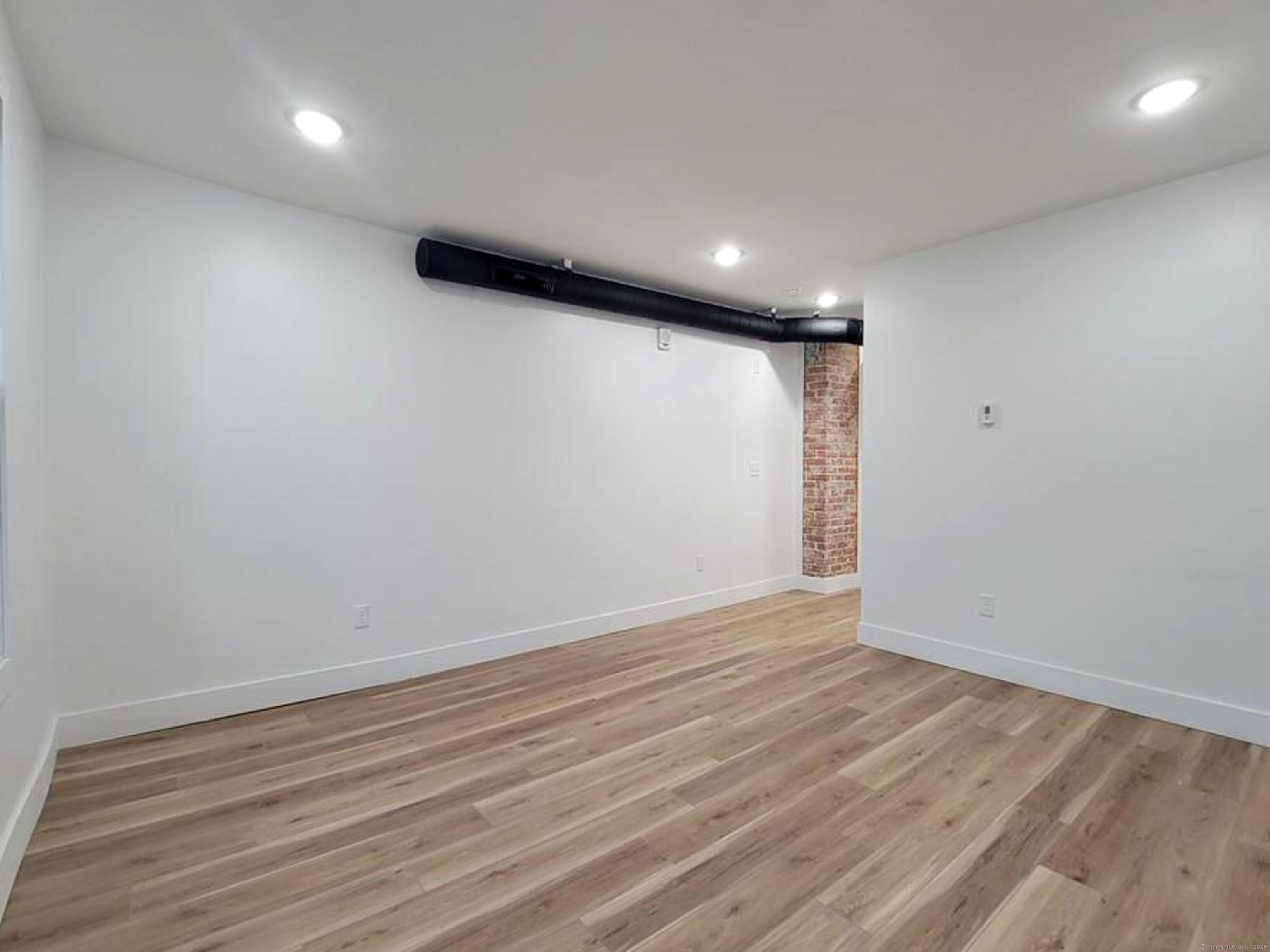122 High Street 3