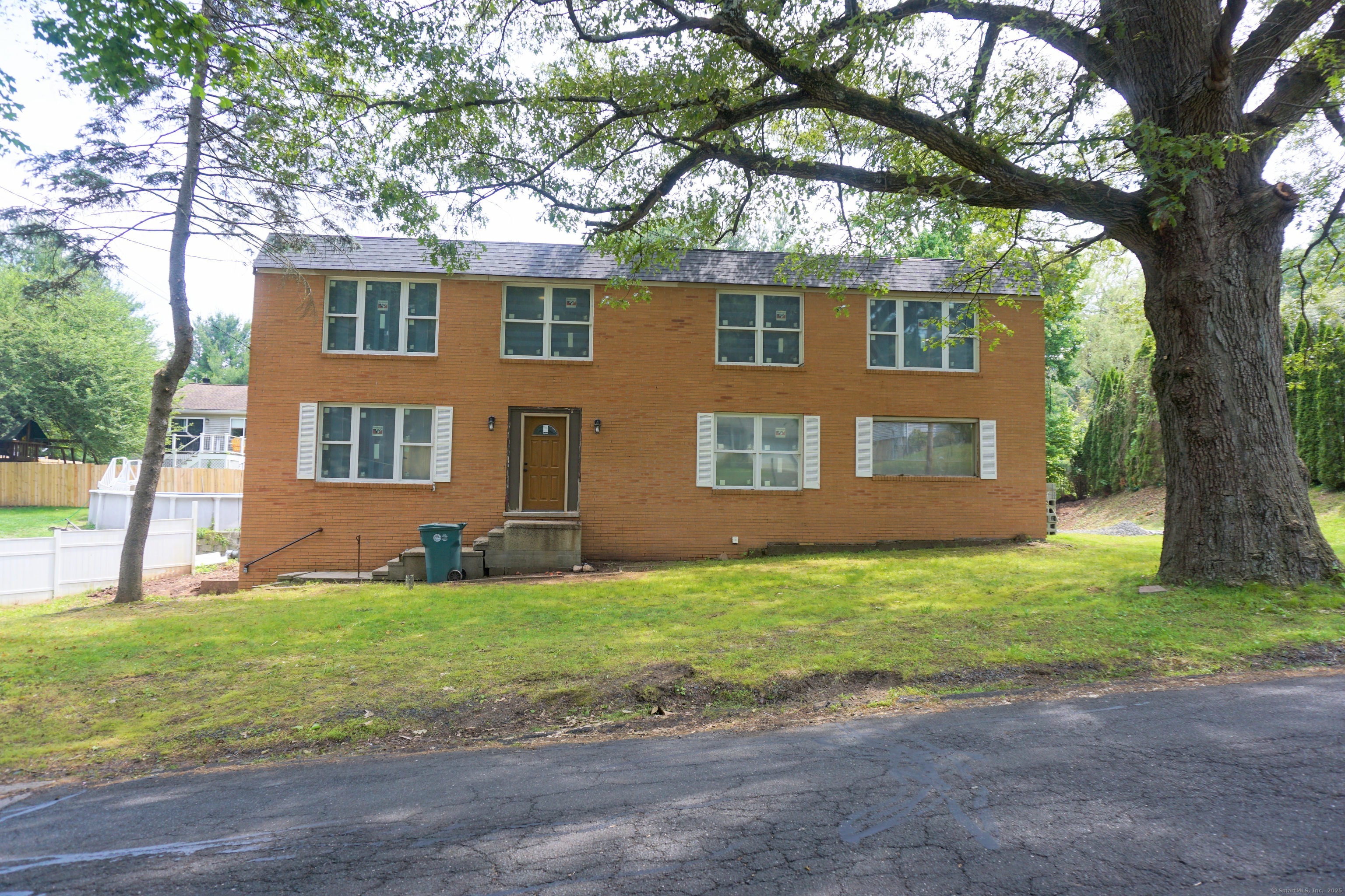 110 Dickerman Street