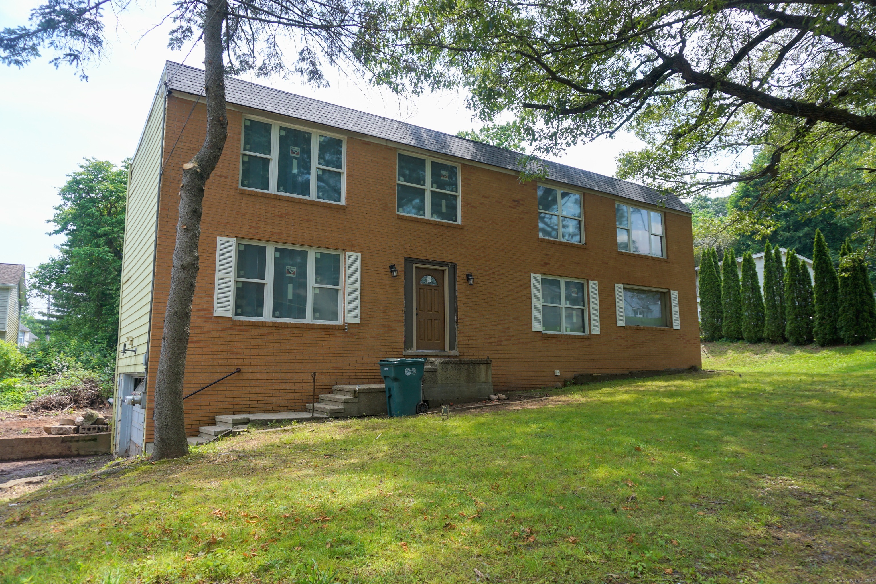 110 Dickerman Street