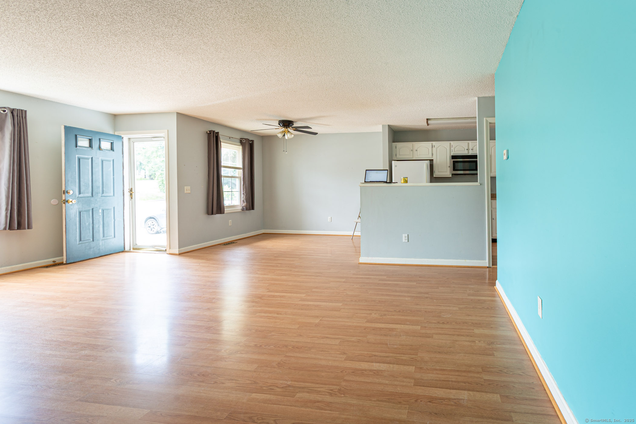 286 Laura Boulevard 286