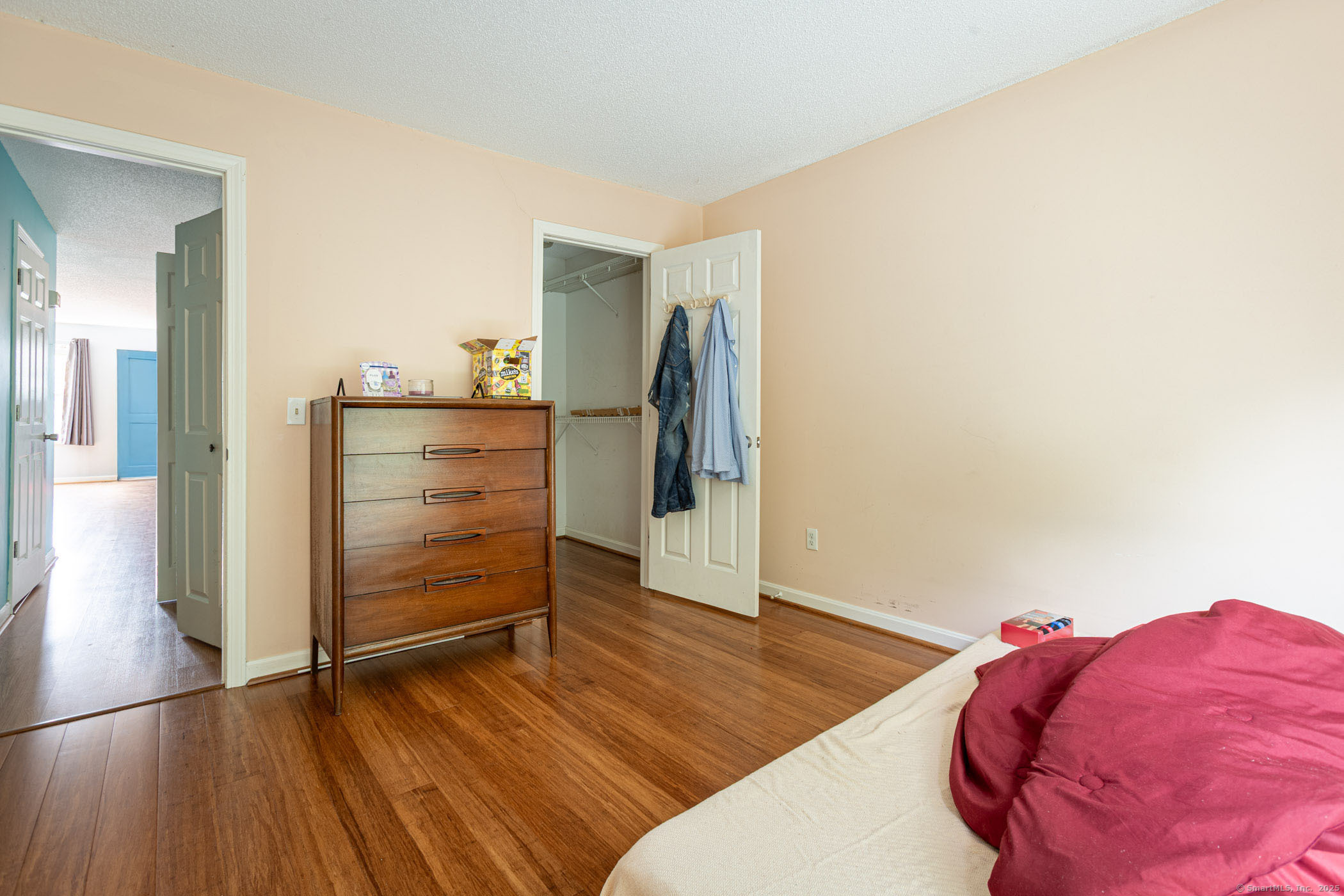 286 Laura Boulevard 286