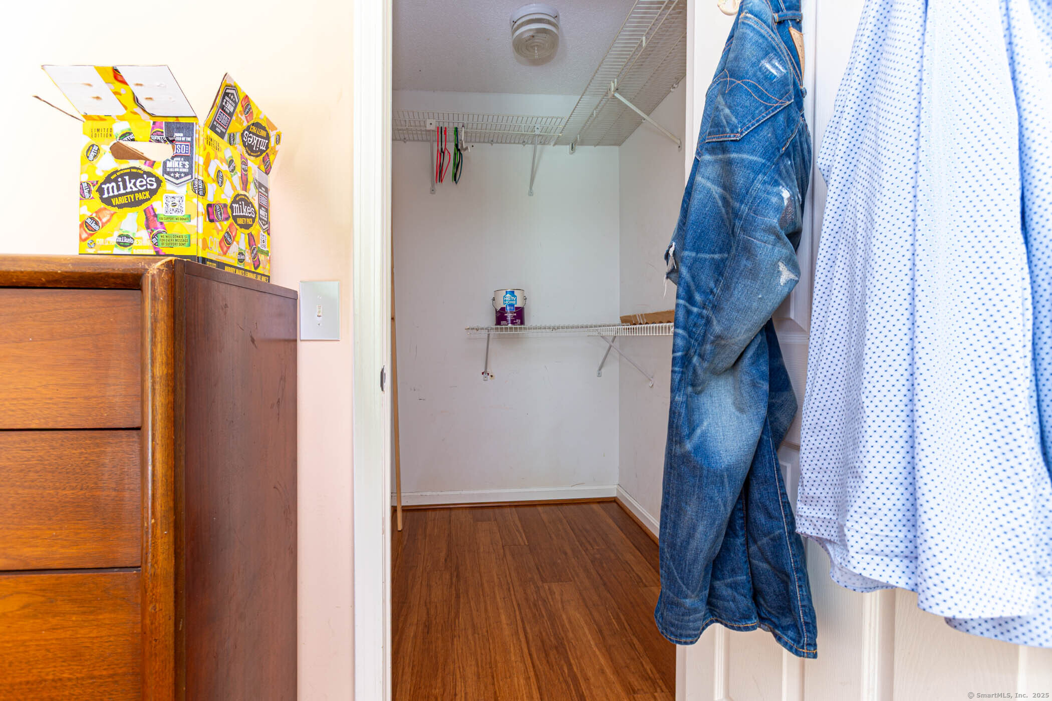 286 Laura Boulevard 286