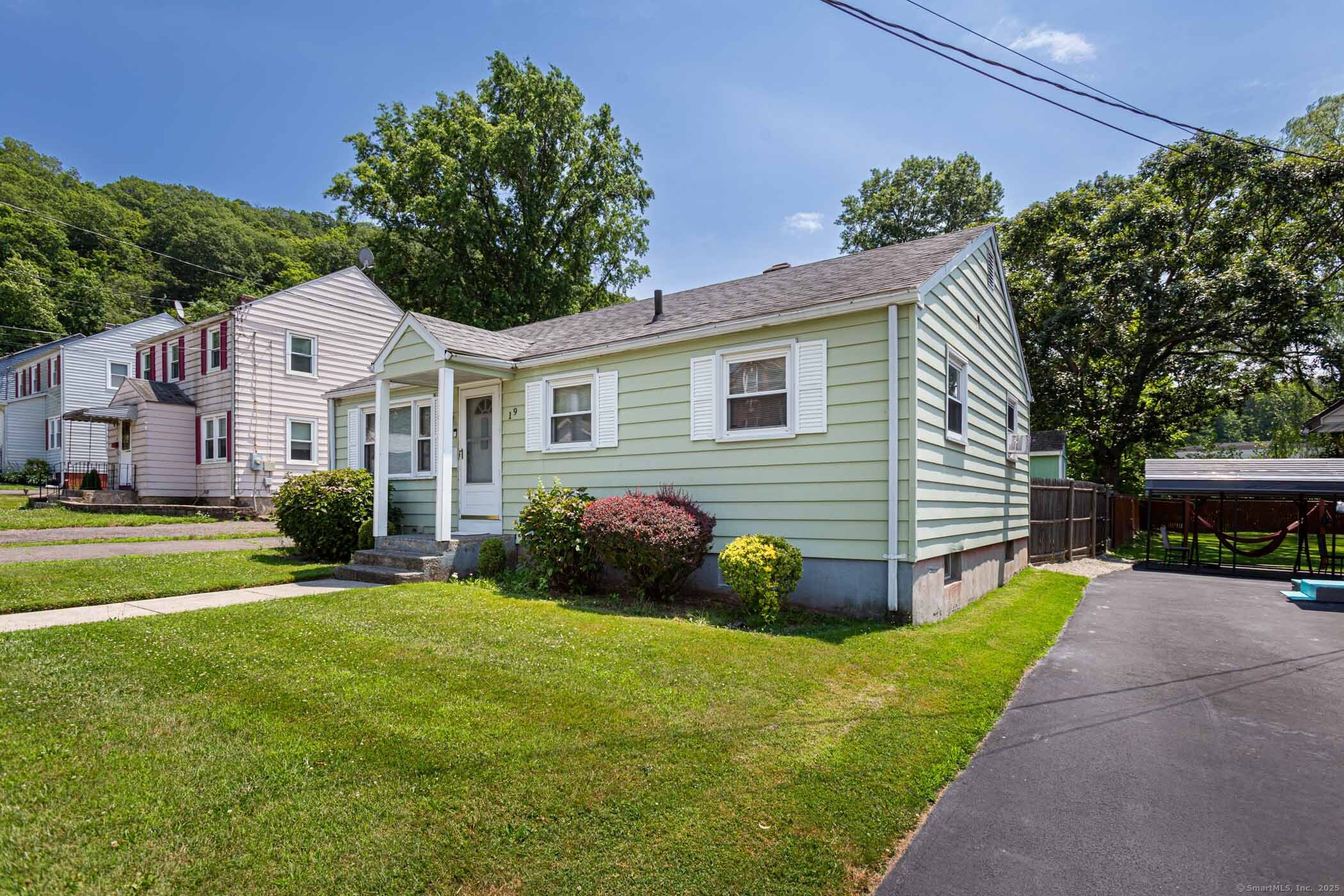 19 Marion Street