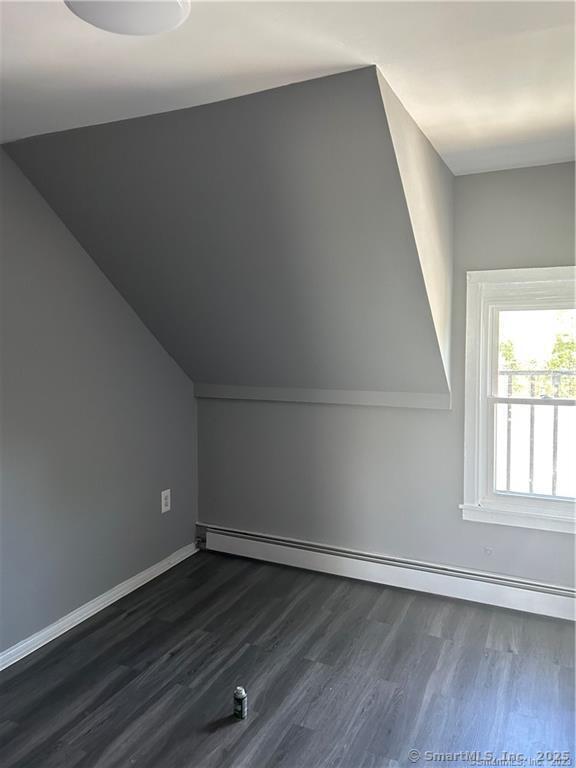 207 Hobart Street 3rd Floor