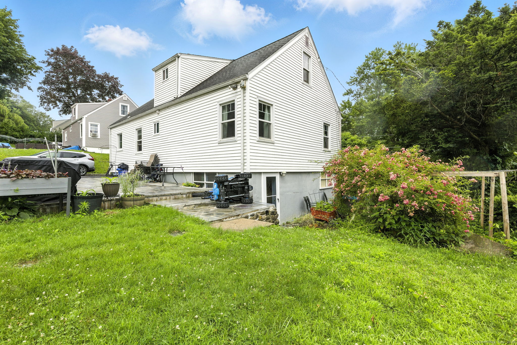 6 Topstone Drive