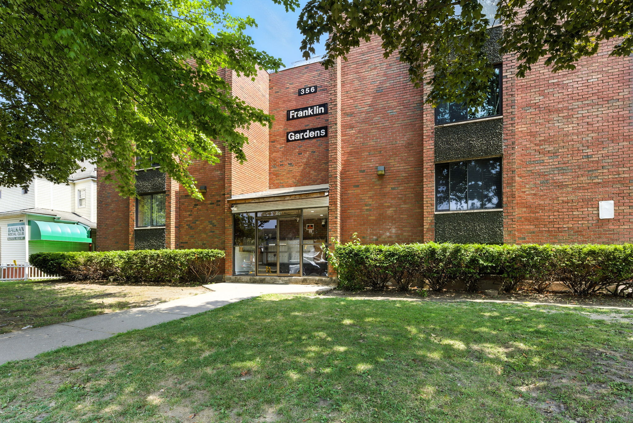 356 Franklin Avenue APT A4