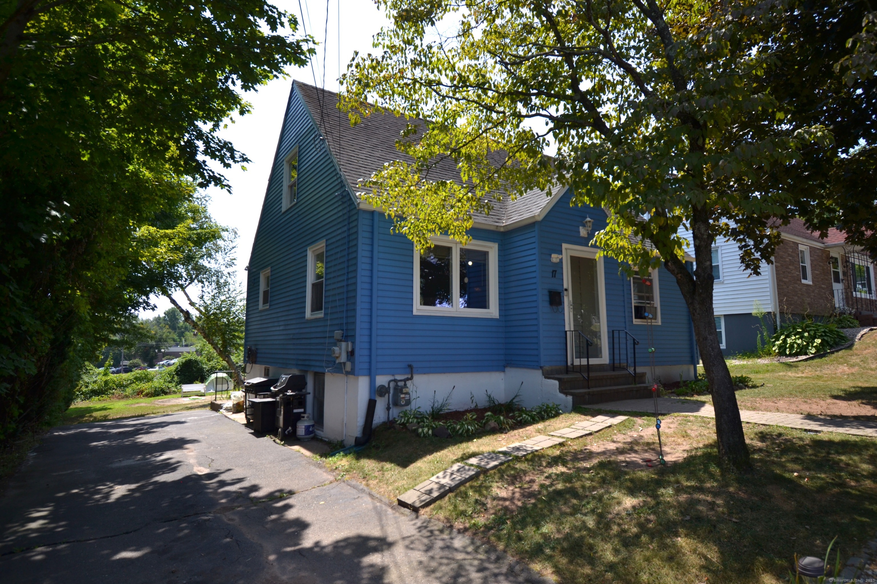 17 Walsh Street