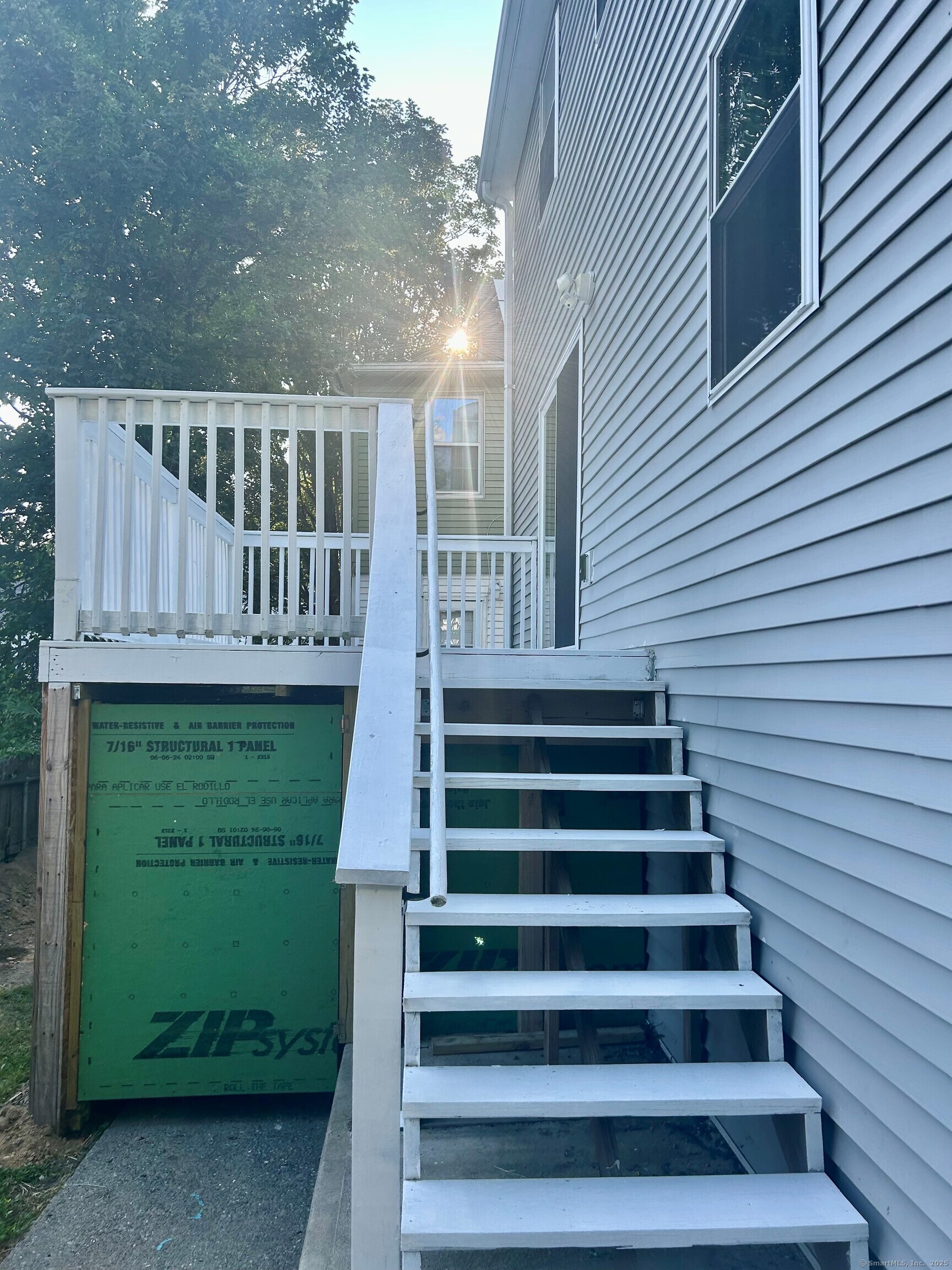 7 Crown Street