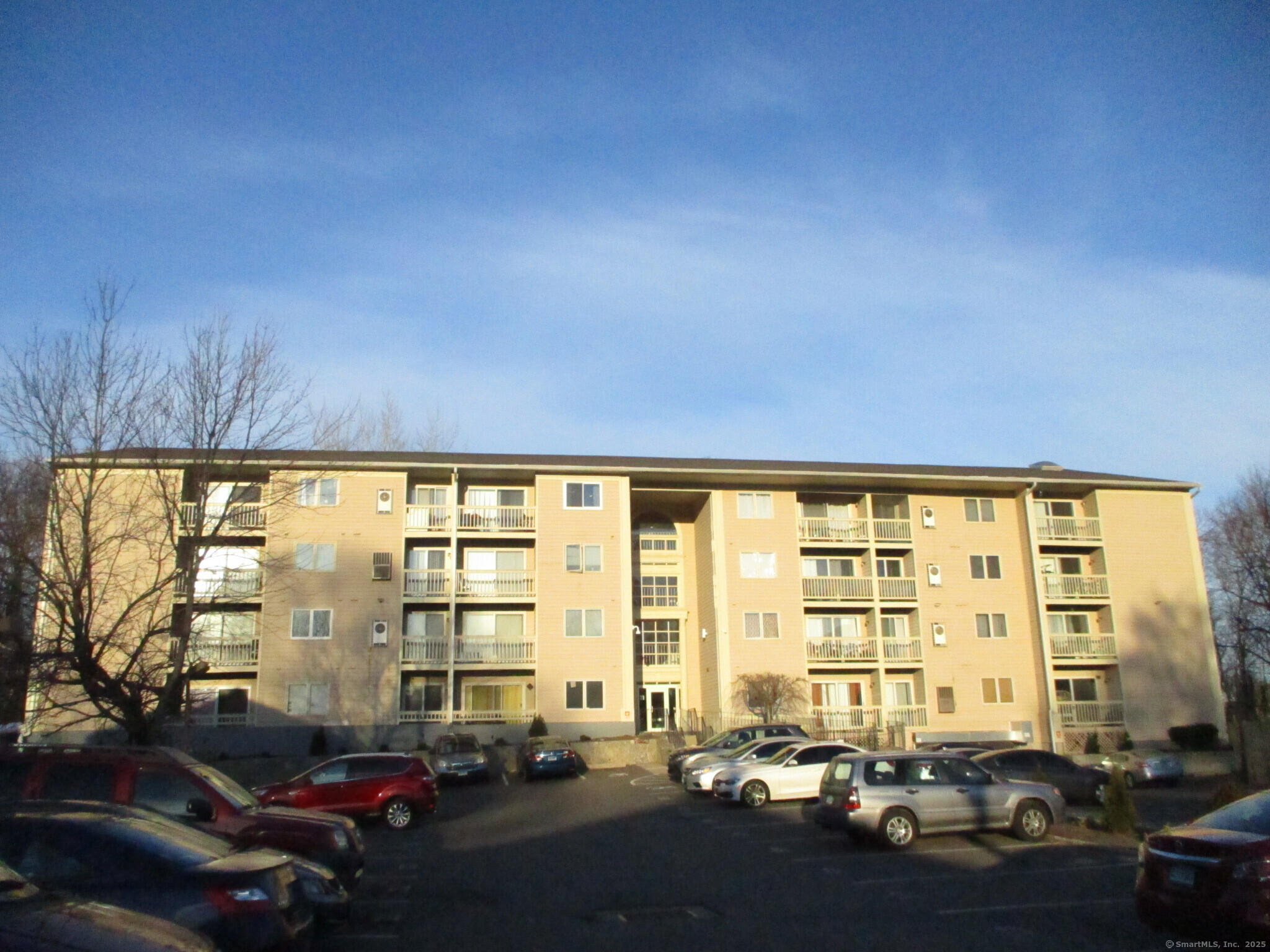 980 Lindley Street 401H