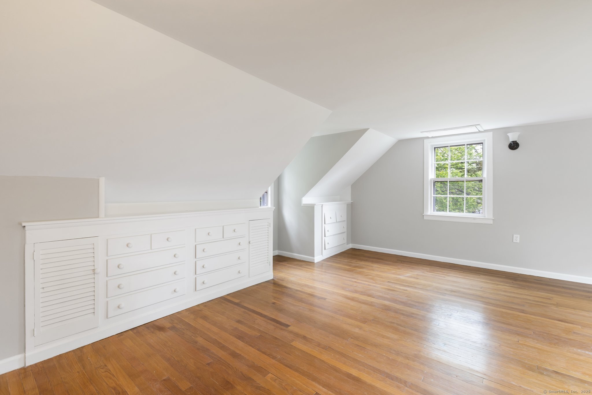823 Mott Hill Road