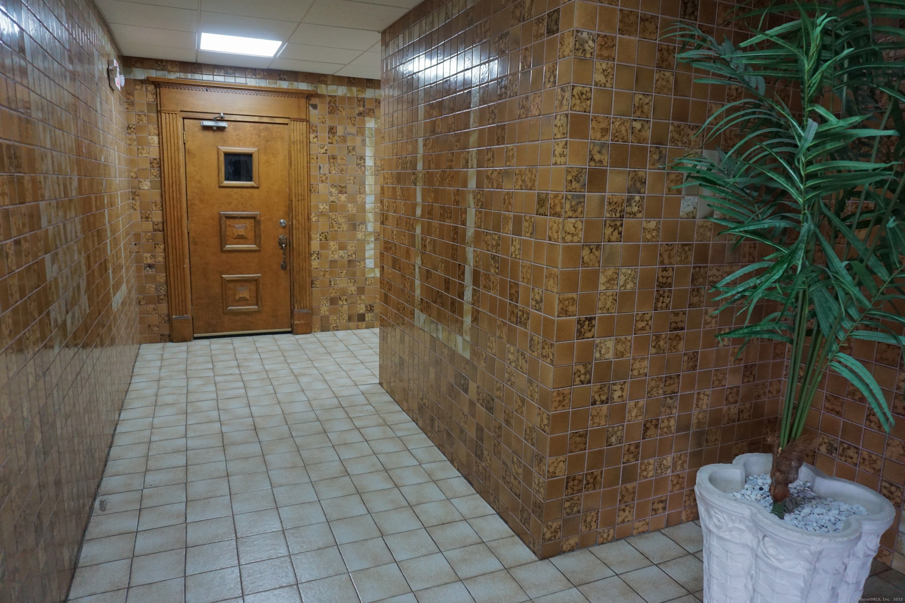 901 Wethersfield Avenue