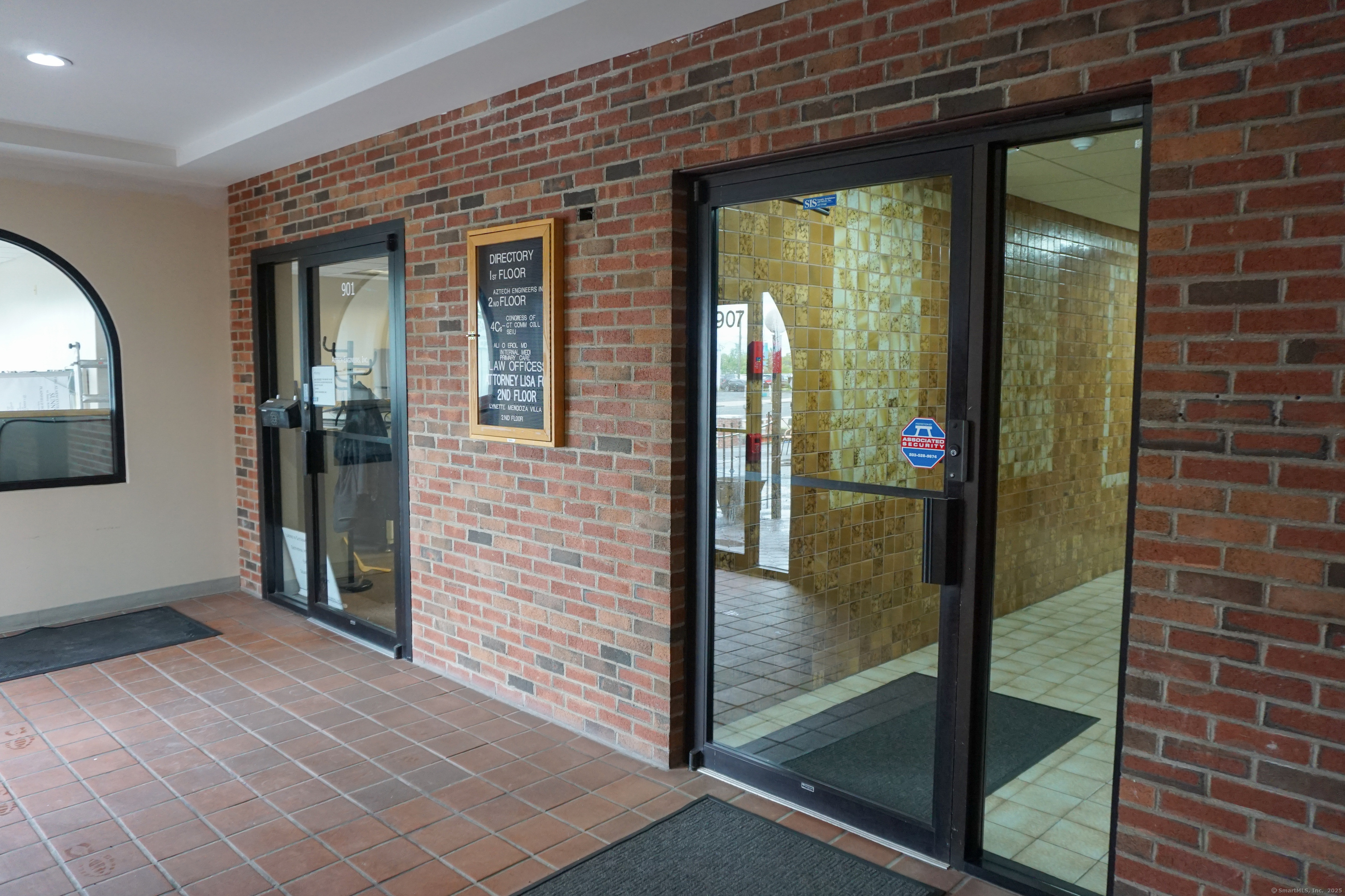 901 Wethersfield Avenue