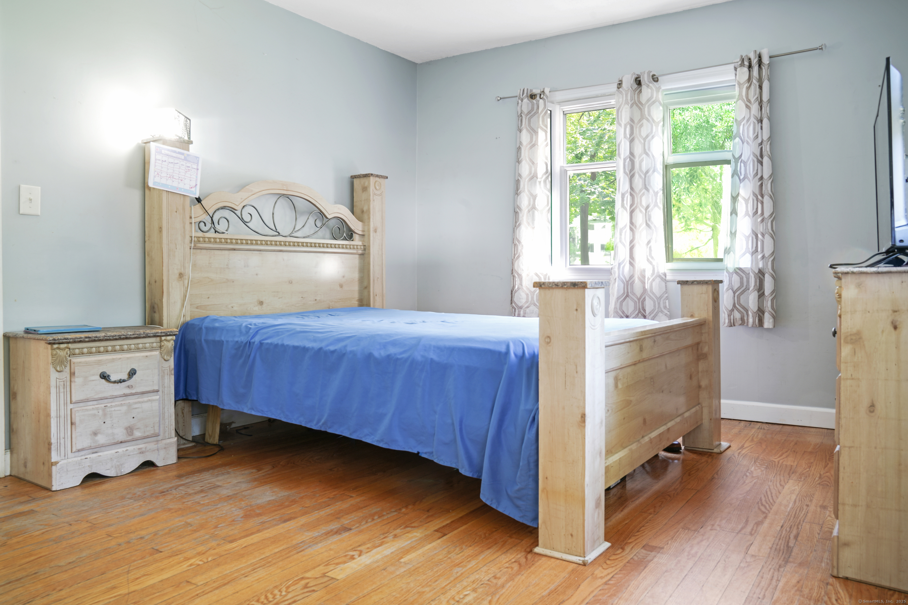 84 aka 66 John Street