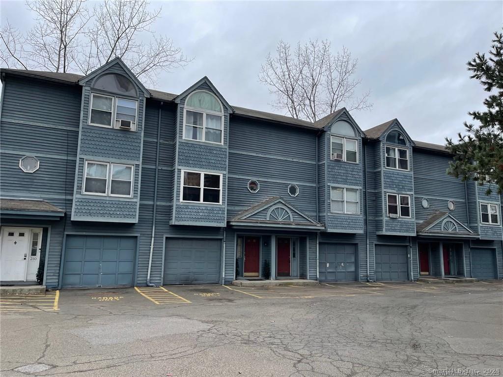 300 Eastern Street APT 4C