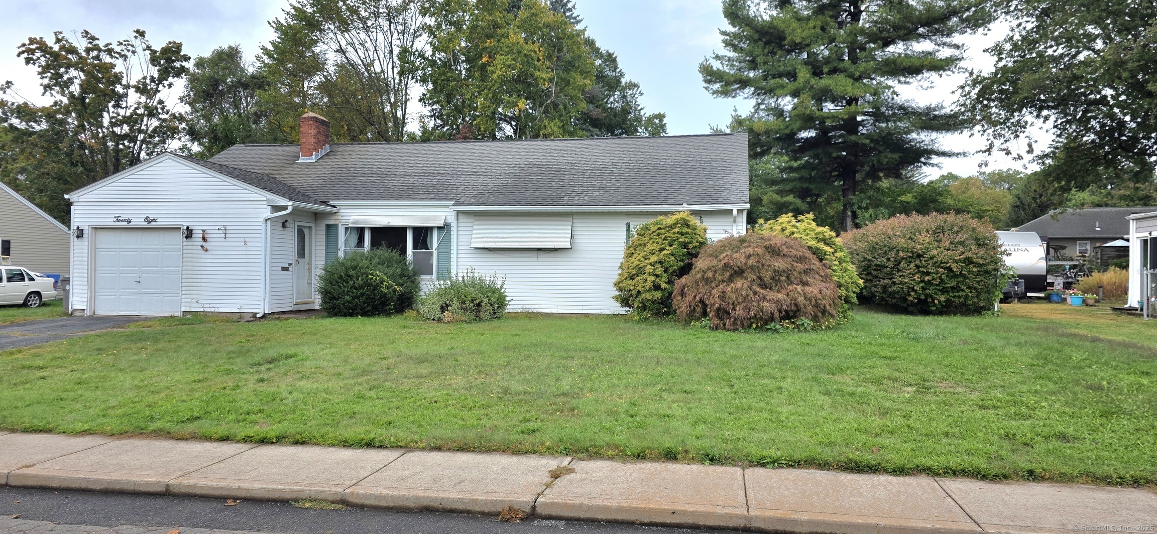 28 Elizabeth Drive