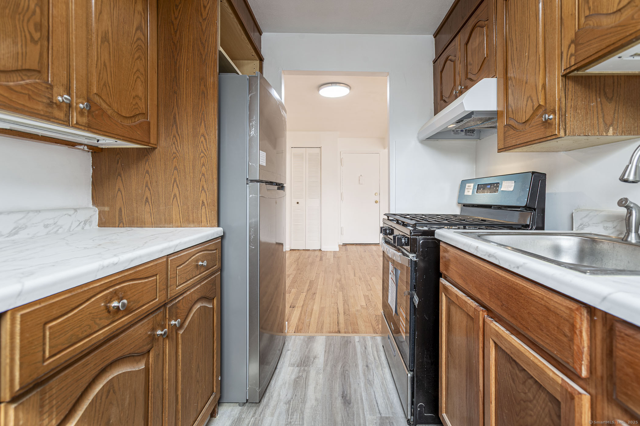 70 Farmington Avenue 2B