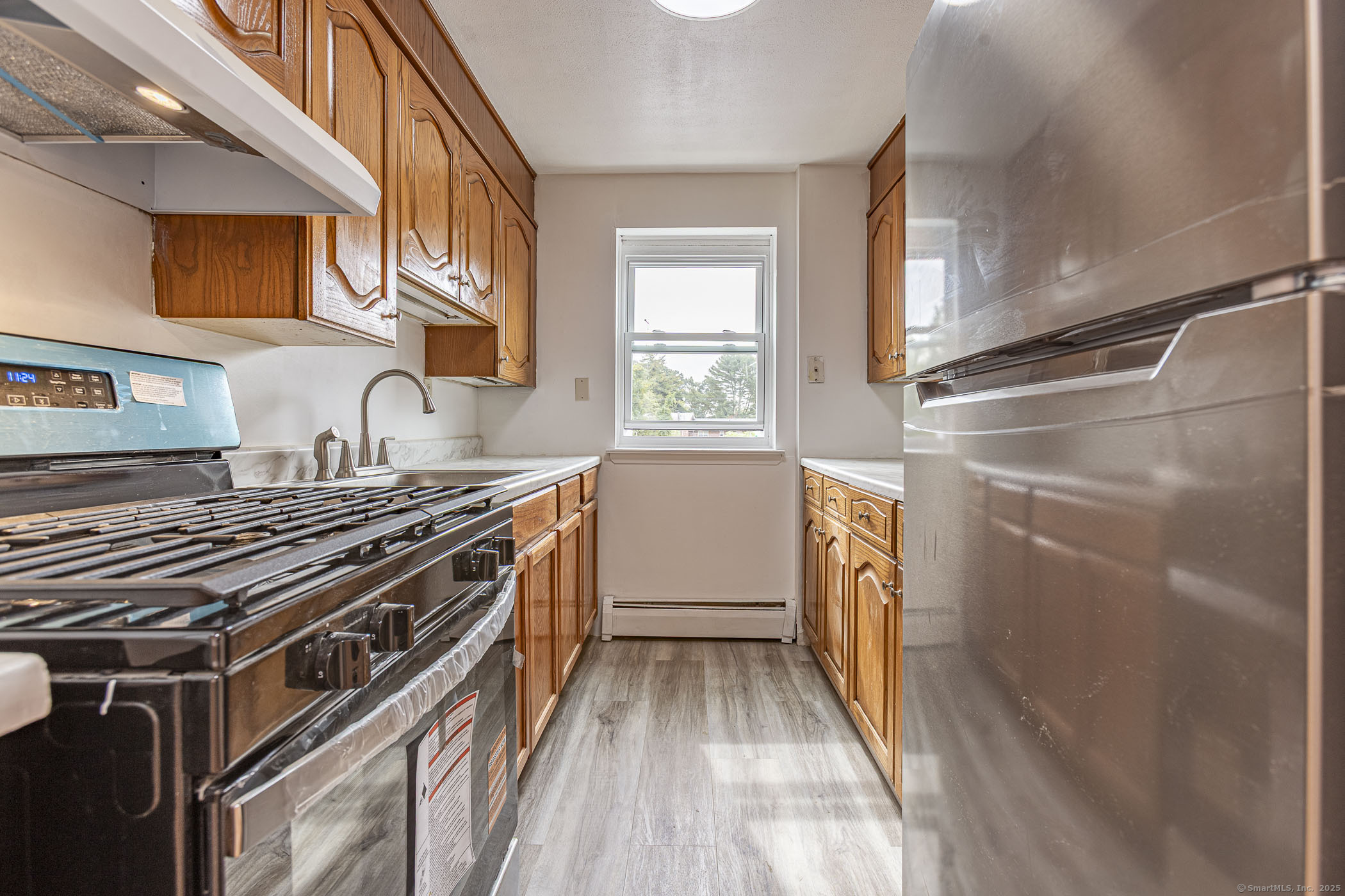 70 Farmington Avenue 2B