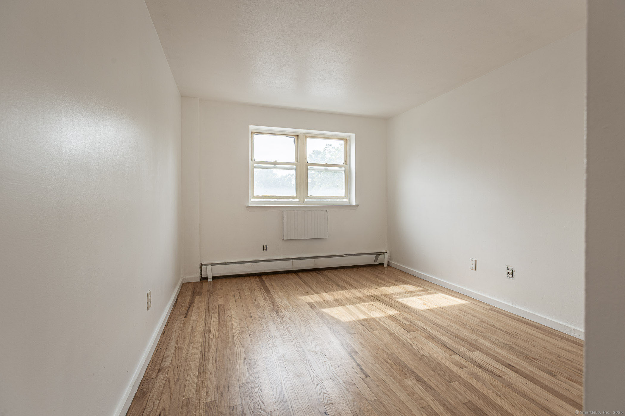 70 Farmington Avenue 2B