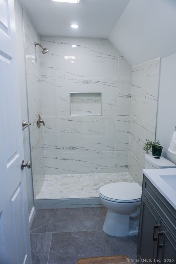 39 South Whitney Street