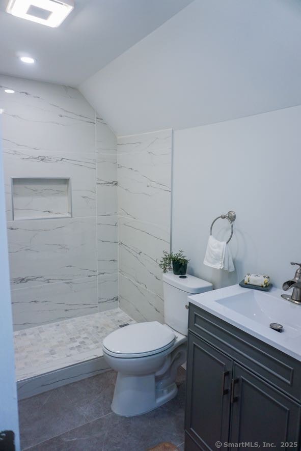 39 South Whitney Street