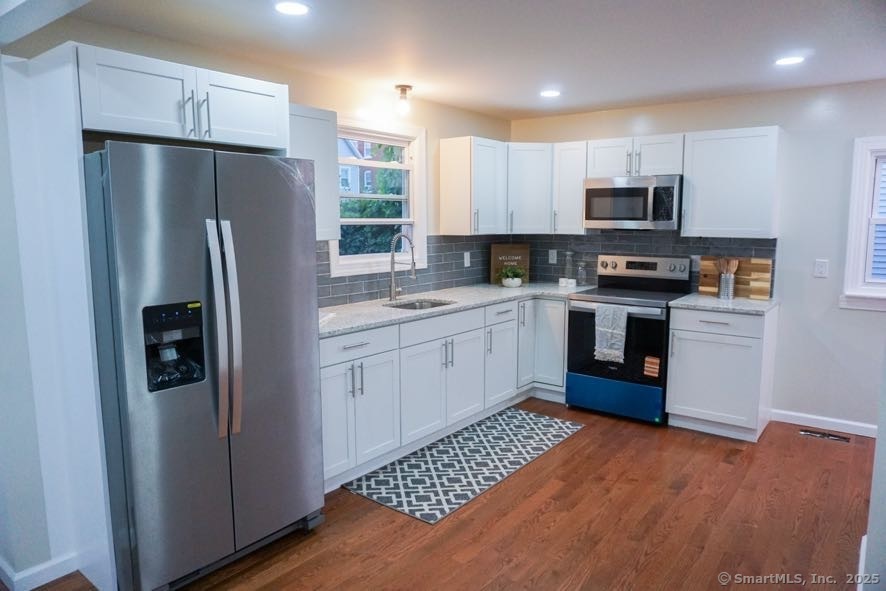 39 South Whitney Street