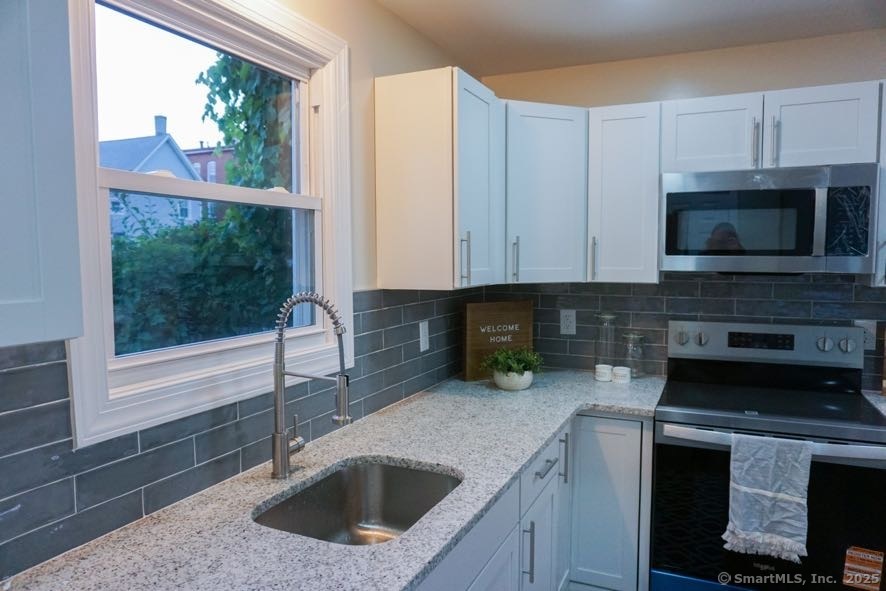 39 South Whitney Street