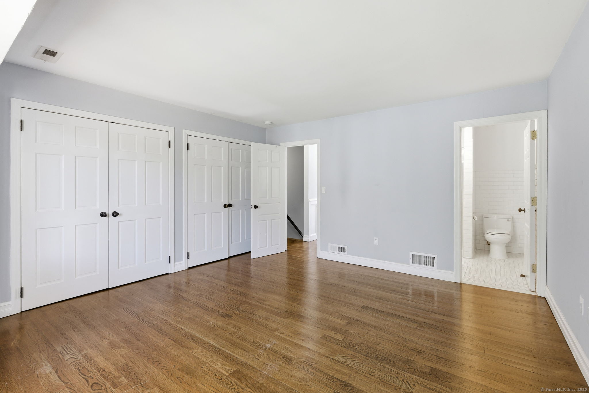 999 Whalley Avenue 1H