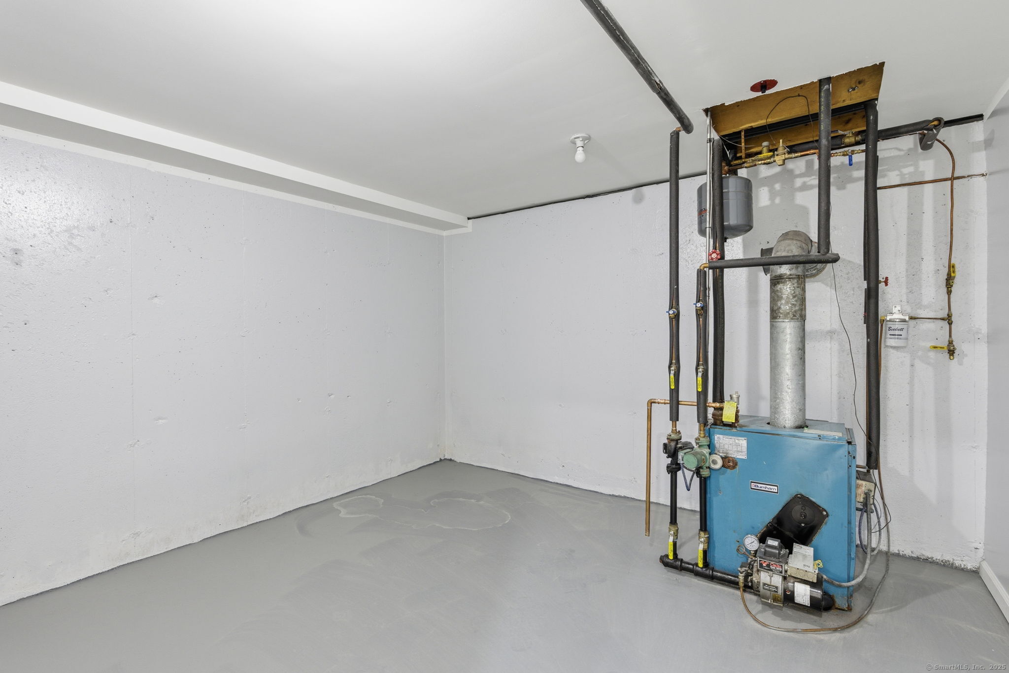 75 White Plains Road