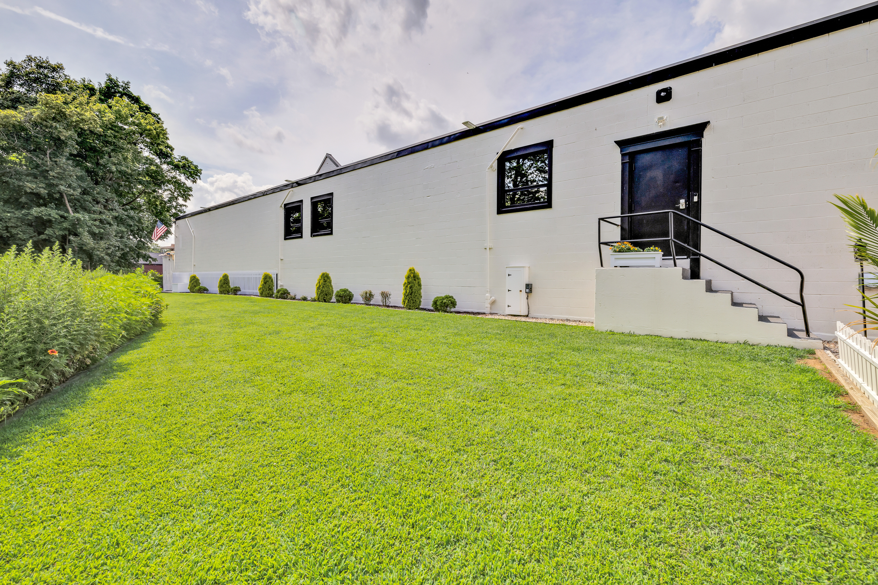 300 Riverside Avenue