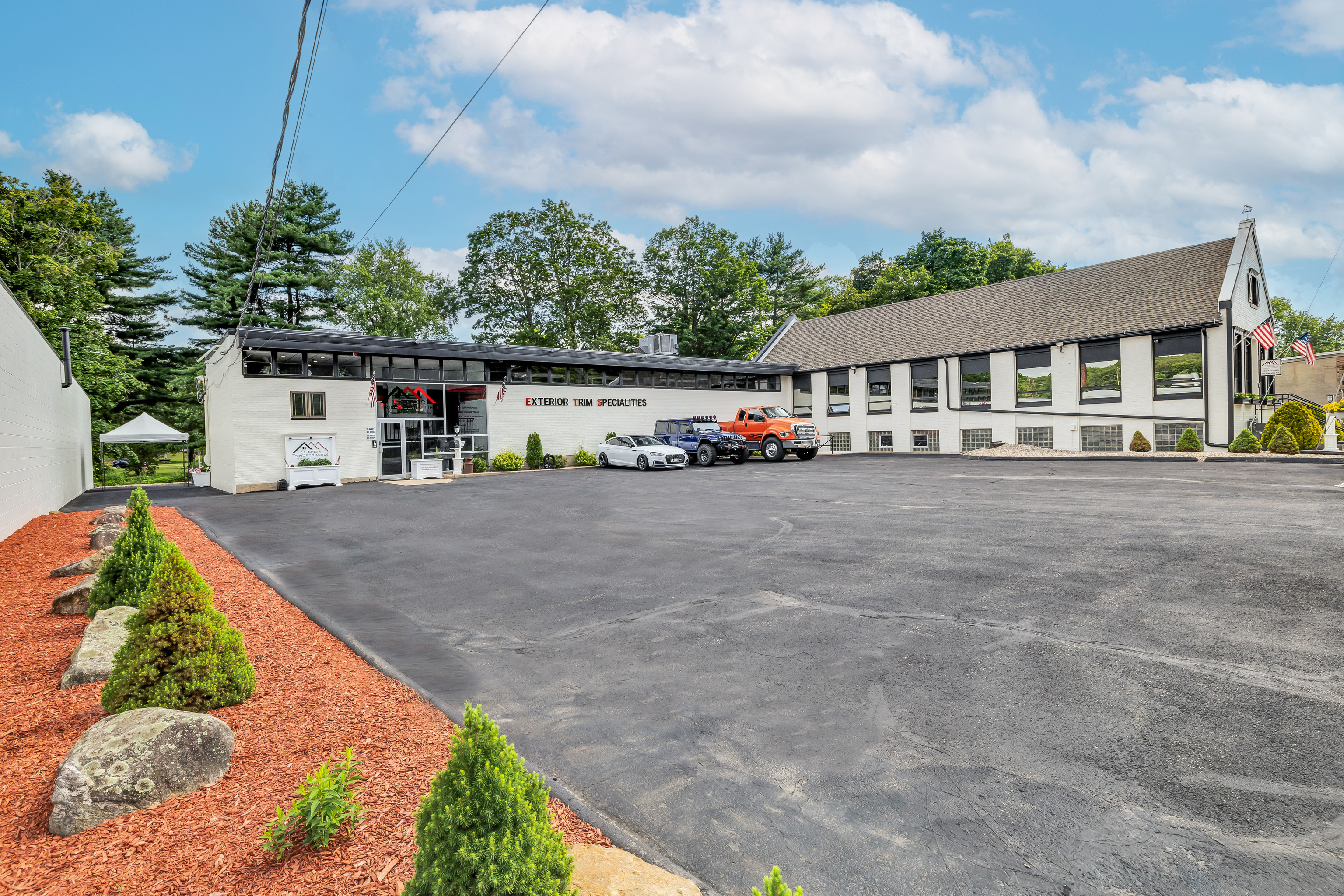 300 Riverside Avenue