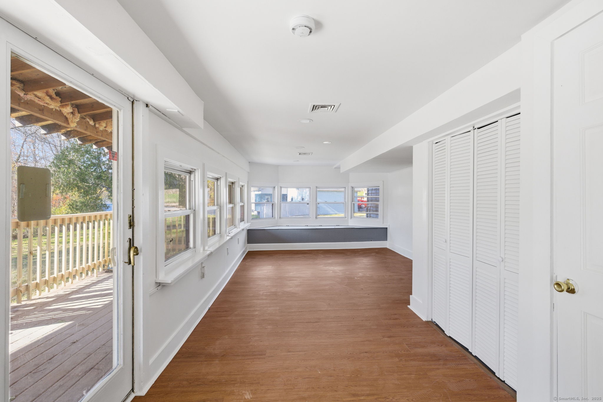 18 Pautipaug Hill Road