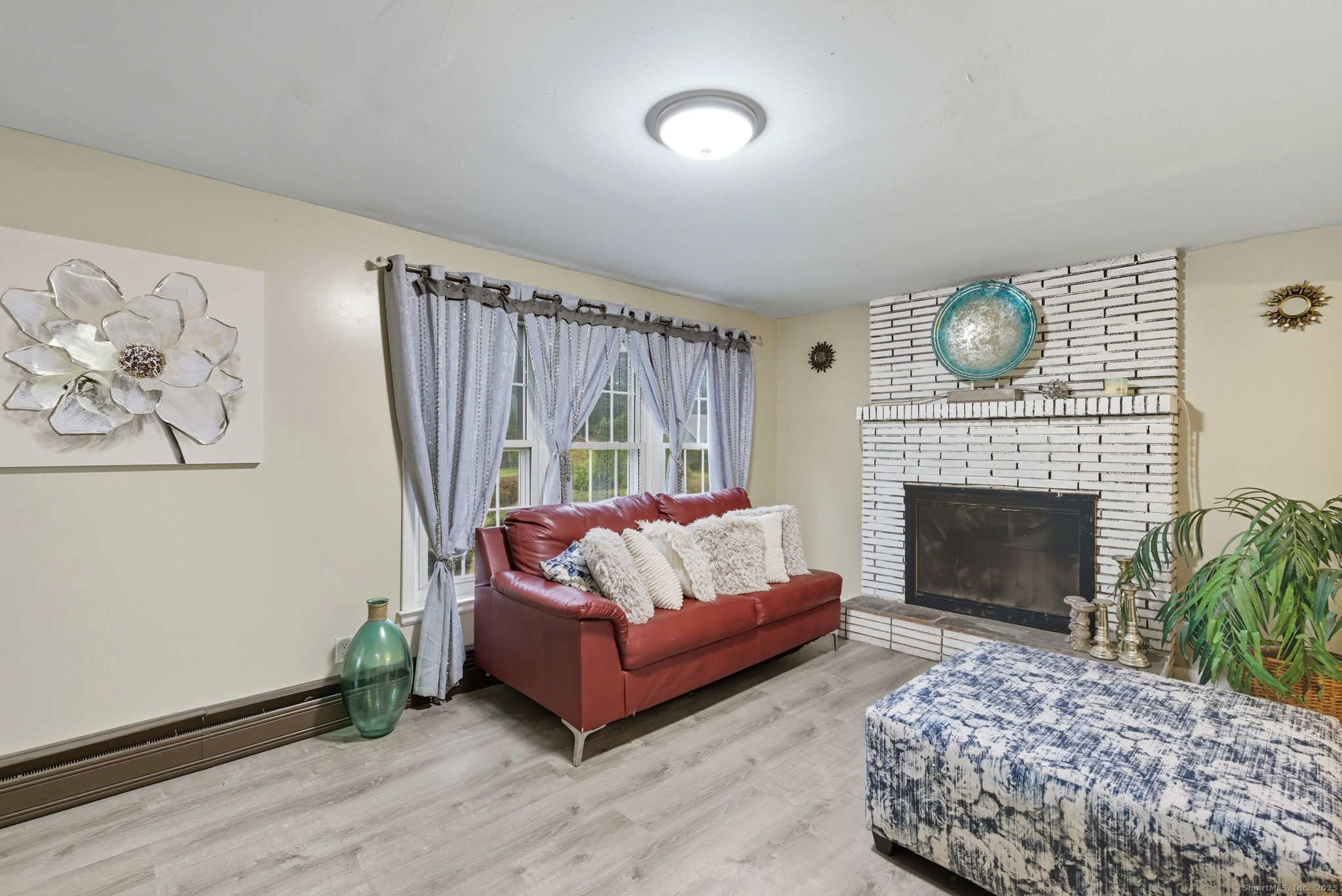 41 Chestnut Drive