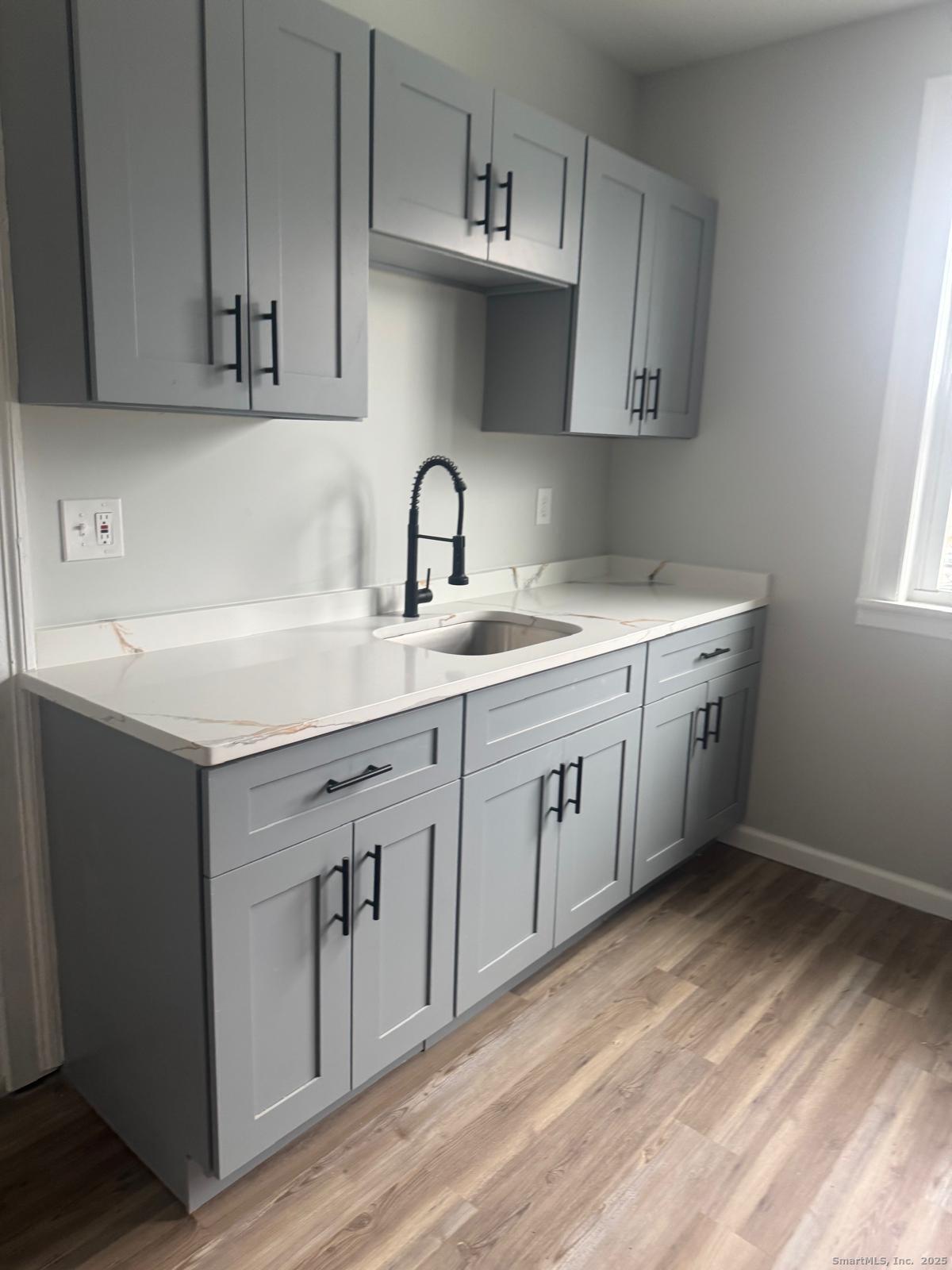 60 Arnold Street 3rd Floor