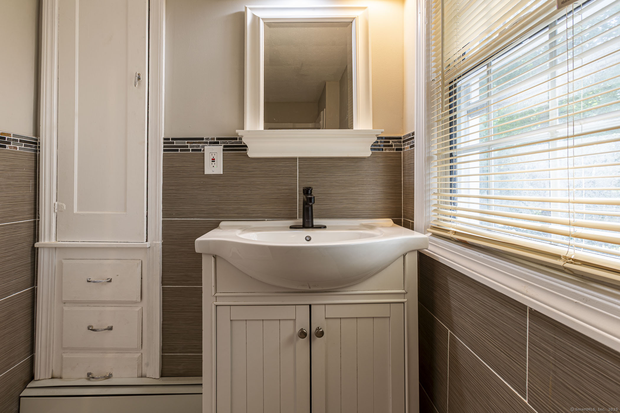 179 Manchester Street