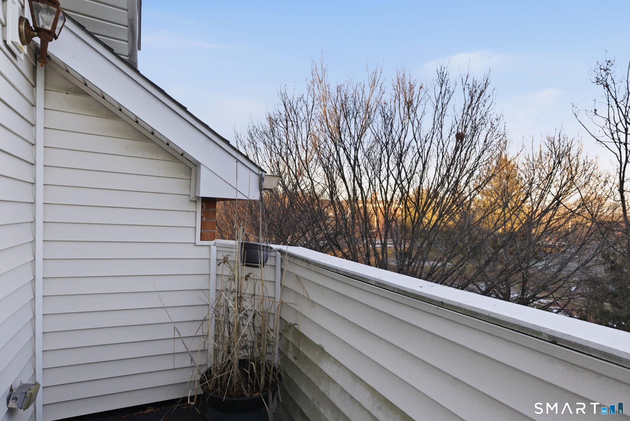 55 Walnut Street APT 8