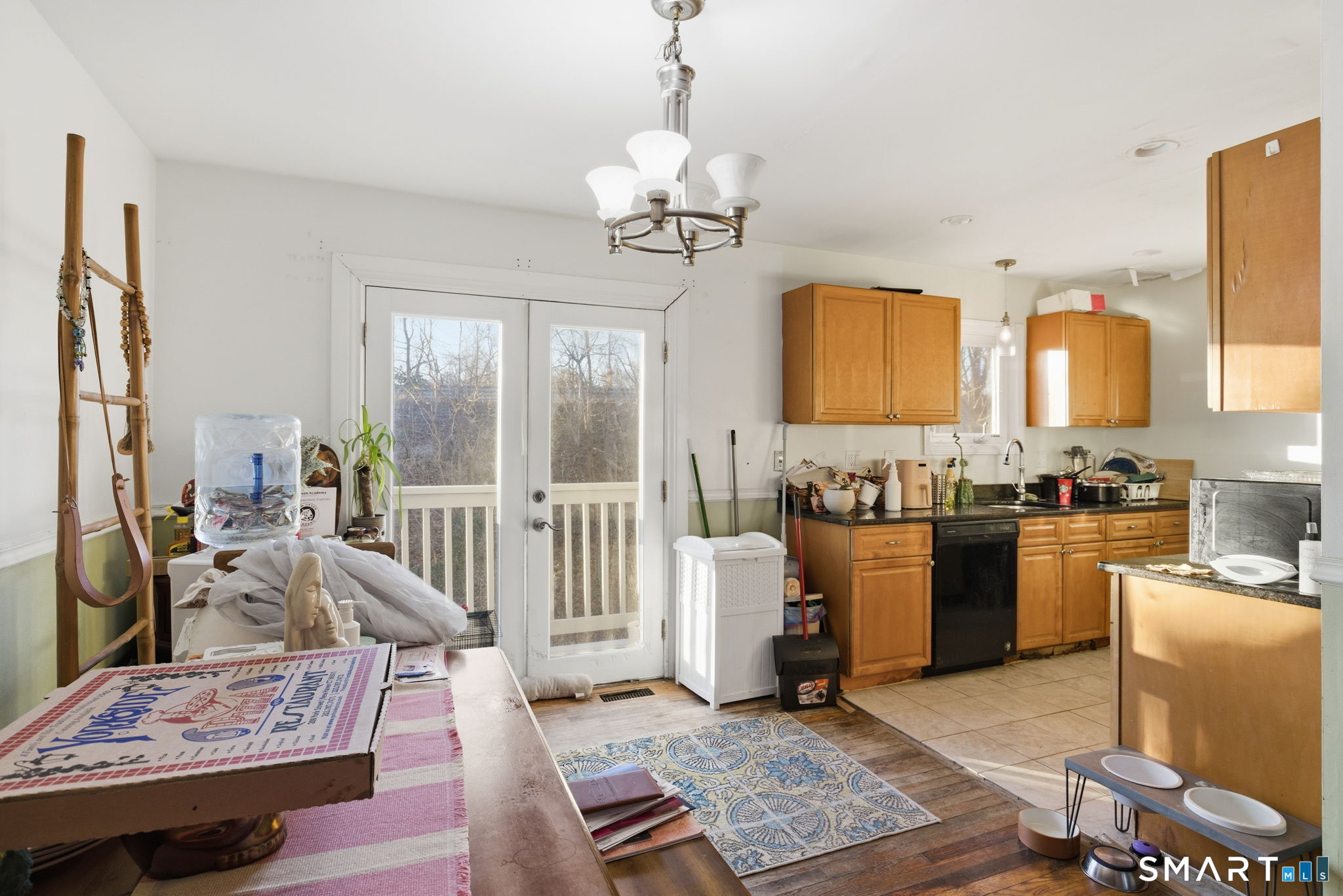 55 Walnut Street APT 8