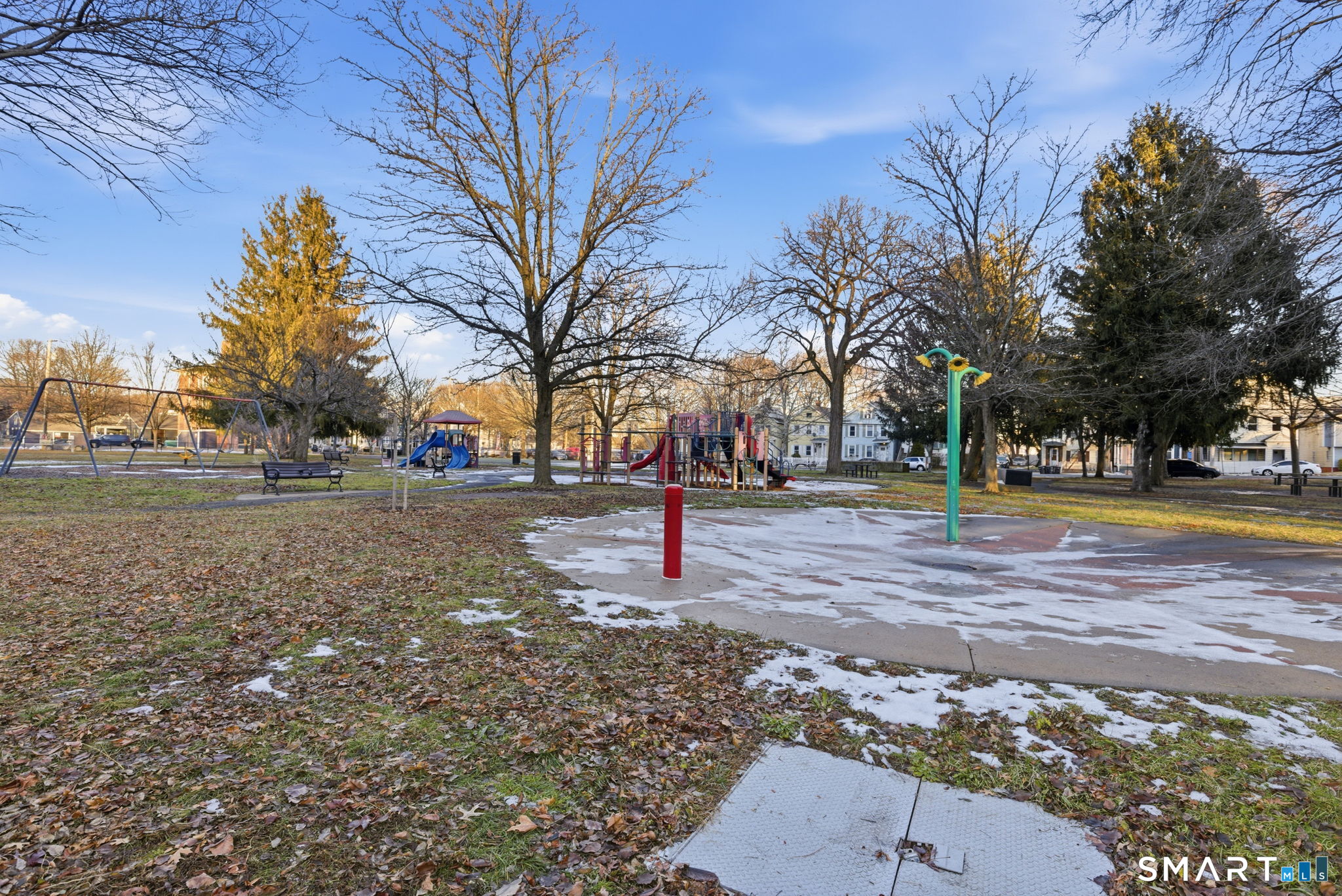 55 Walnut Street APT 8