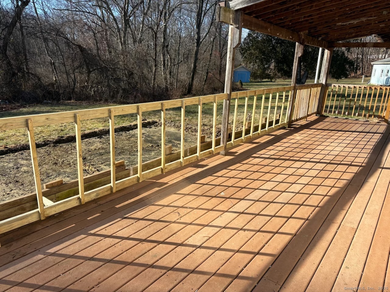 18 Pautipaug Hill Road